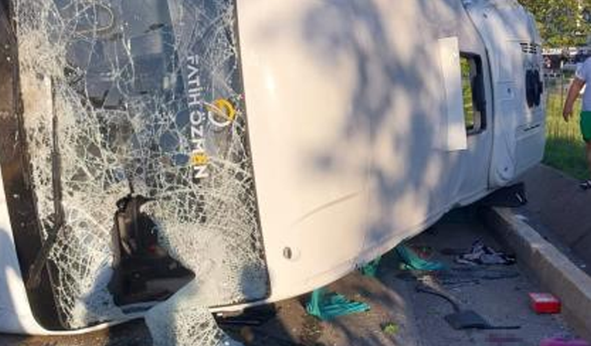 Antalya'da kaza:  1 ölü, 7 yaralı