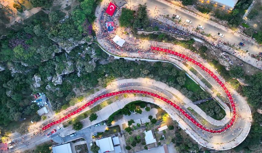 Antalya'da 'Fener Alayı'