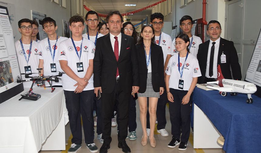 Uçak Bakım Lisesi'nden bilim fuarı