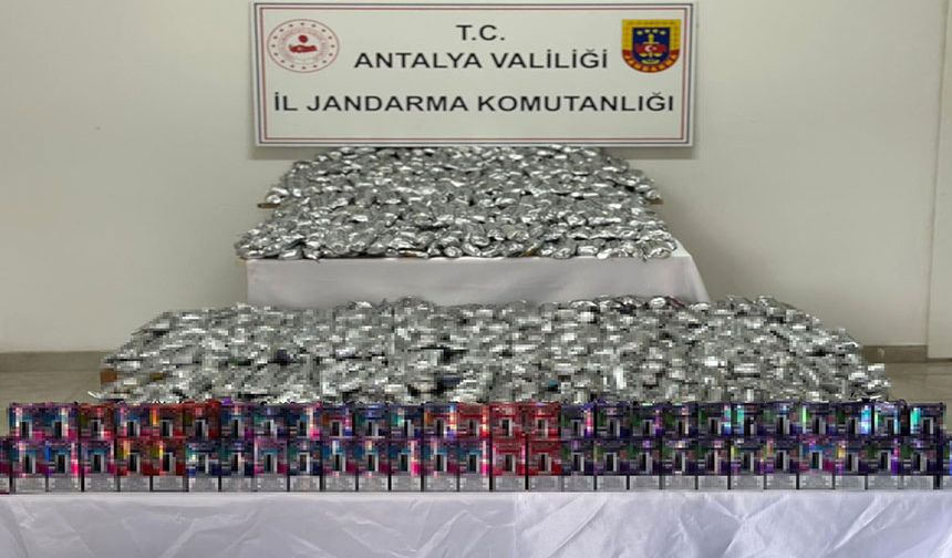 Yol yardım çekicisinde 5 bin kaçak elektronik sigara ele geçirildi