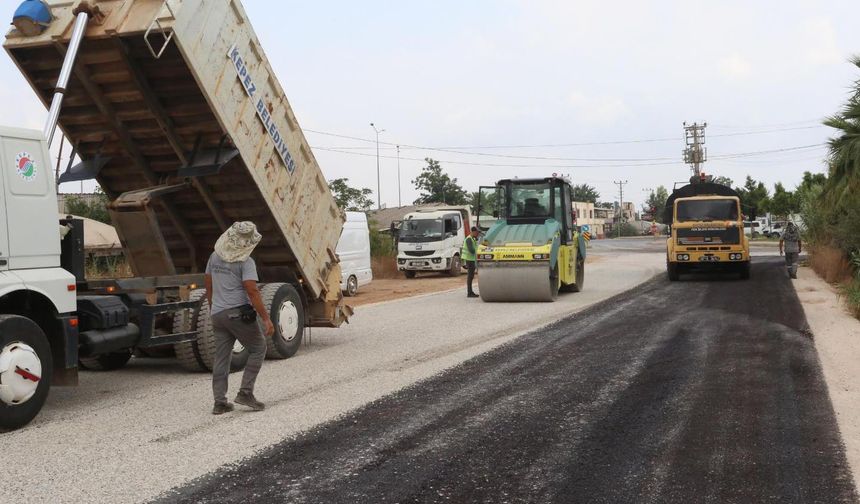 Kepez’de İlçe Yolları Yenileniyor