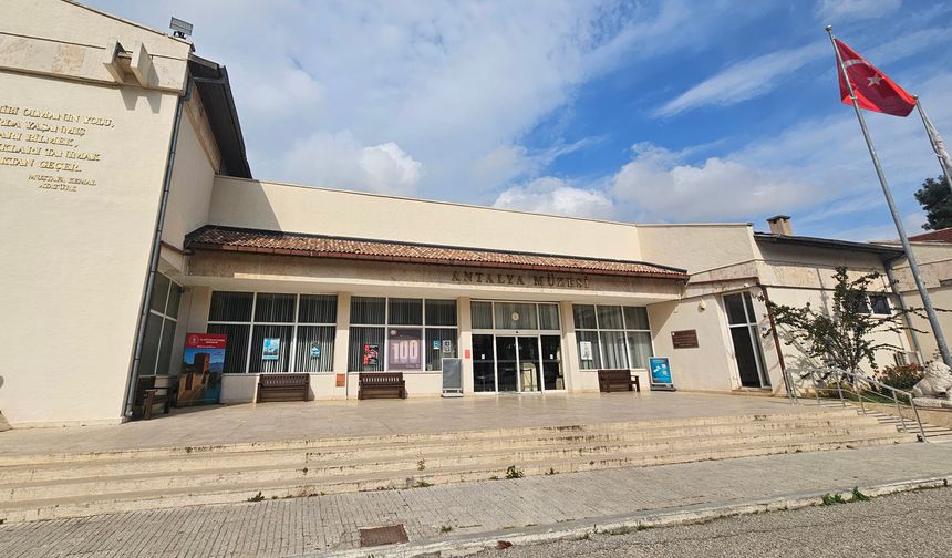 Antalya Arkeoloji Müzesi İçin Mimarlar Arasında Görüş Ayrılığı