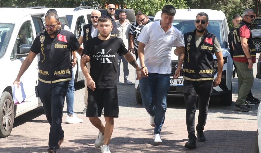 Silahlı Kavga: 1 Ölü, 8 Şüpheli Adliyede