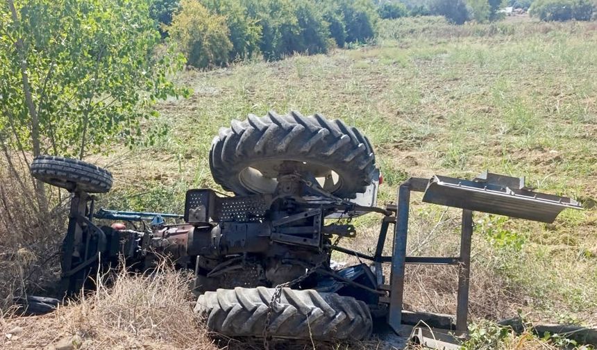Traktör Kazasında Yaşlı Adam Hayatını Kaybetti