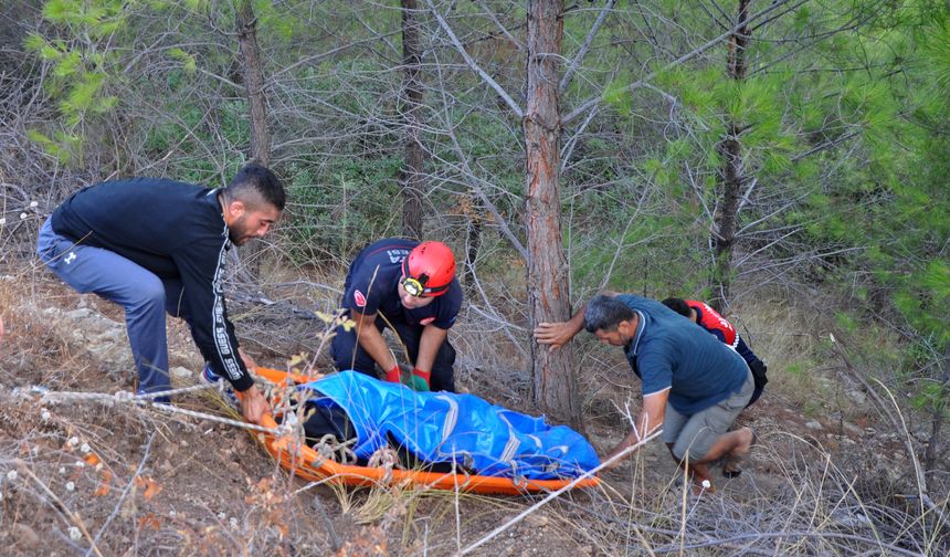 Gazipaşa'da 60 Metreden Uçan Araç Can Aldı