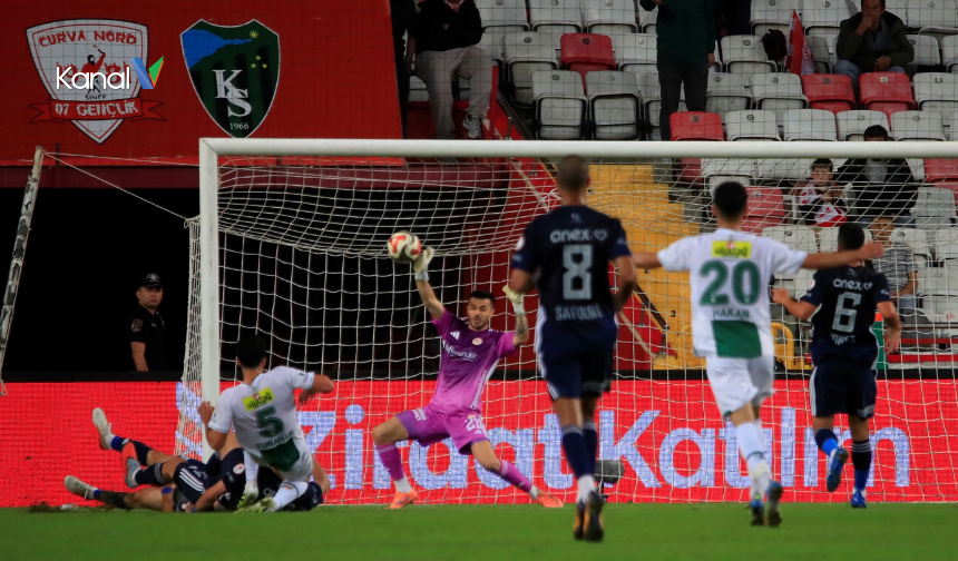 Antalyaspor, Kupada Turladı: 3-0 Bursaspor