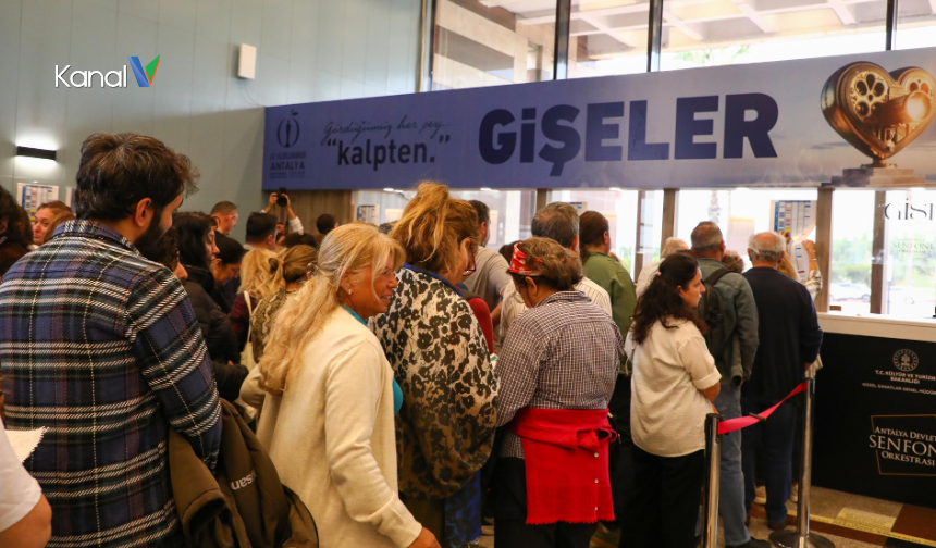 62.Altın Portakal’da Bilet Kuyruğu: Satışlar Başladı