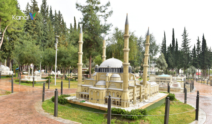 Dokumapark’ta Türkiye’nin 81 İli Minyatürlerle Tanıtılıyor