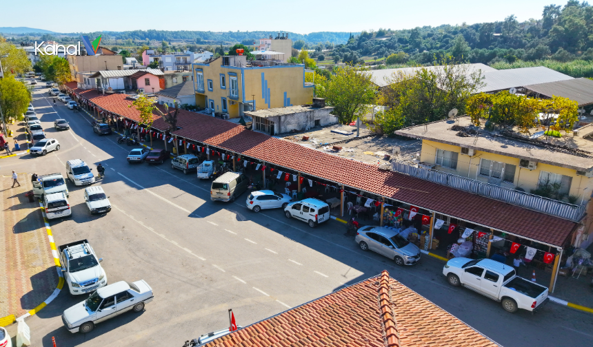 Serik Belediyesi’nden Gebiz’e Pergola Düzenlemesi
