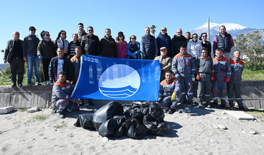 Kemer’de Sahil Temizliği