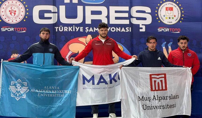 ALKÜ'lü Öğrenci Güreş Şampiyonasından Madalyayla Döndü