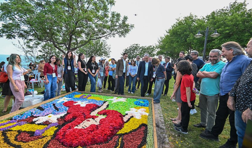 'Çiçek Desenleri Günleri' İçin Başvurular Başladı