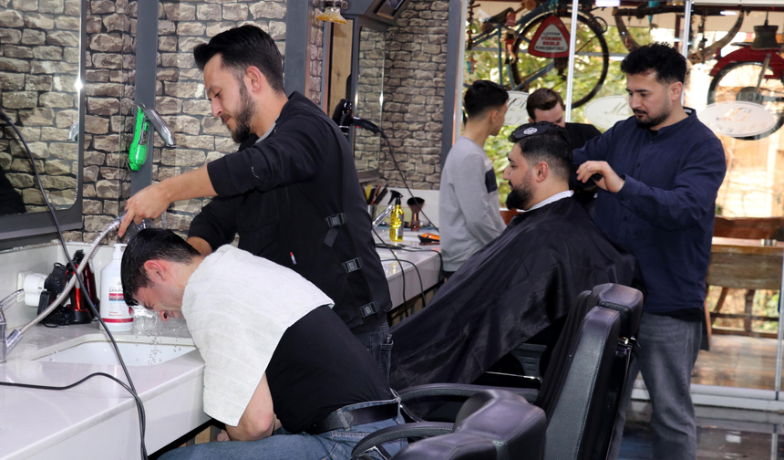 Berberlerden 'Bayram tıraşını Son Güne Bırakmayın' Çağrısı