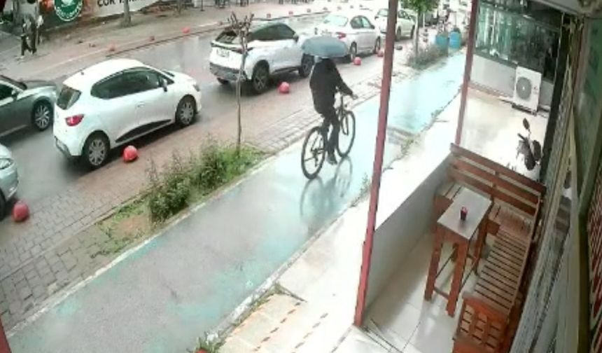 Bisikletle gelip motosikleti çaldı