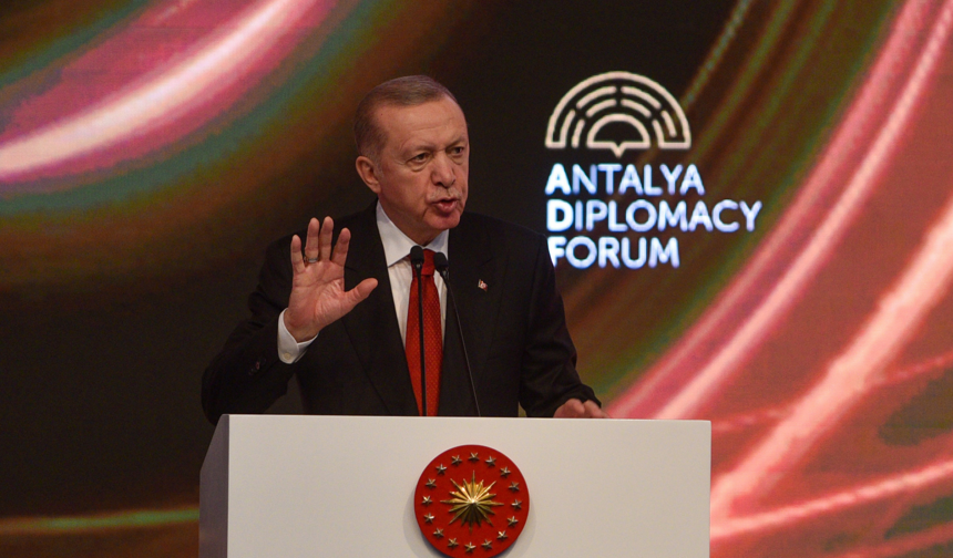 Diplomasinin Zirvesi Antalya'da Buluşuyor