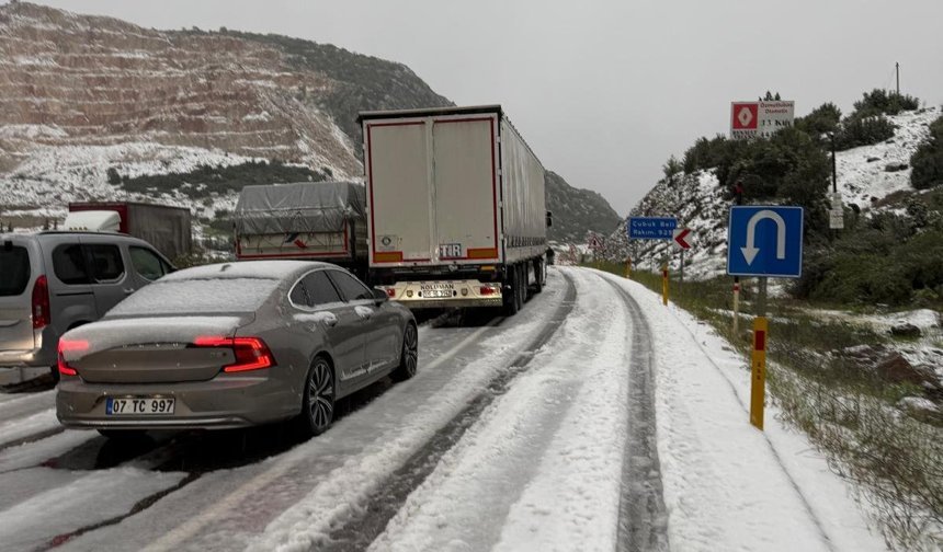 Antalya'da Mayıs Ayında Kar Sürprizi