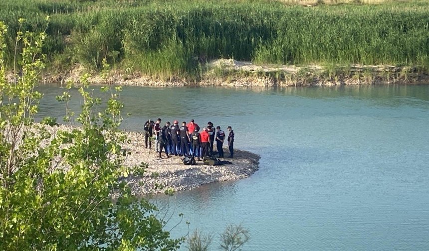 Akıntıya Kapılan Gencin Cansız Bedeni Bulundu