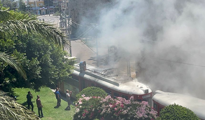 Nostalji tramvayında yangın çıktı