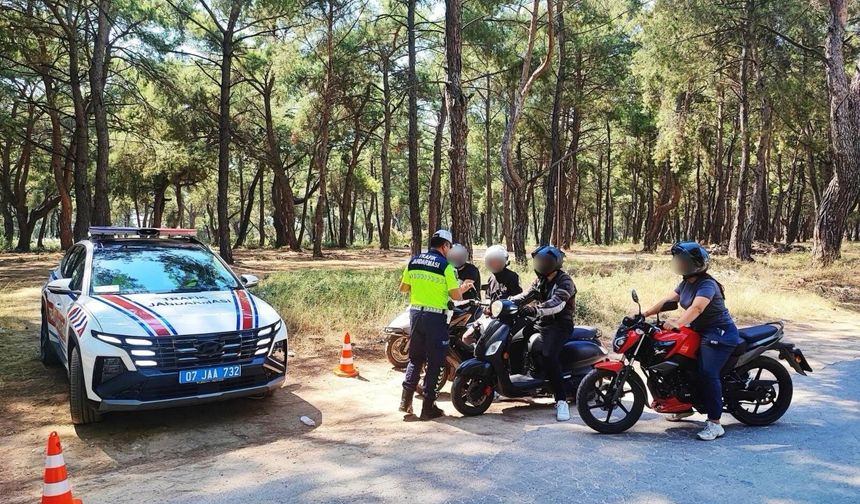 Motosiklet denetimlerinde 5 bin 392 sürücü kontrol edildi