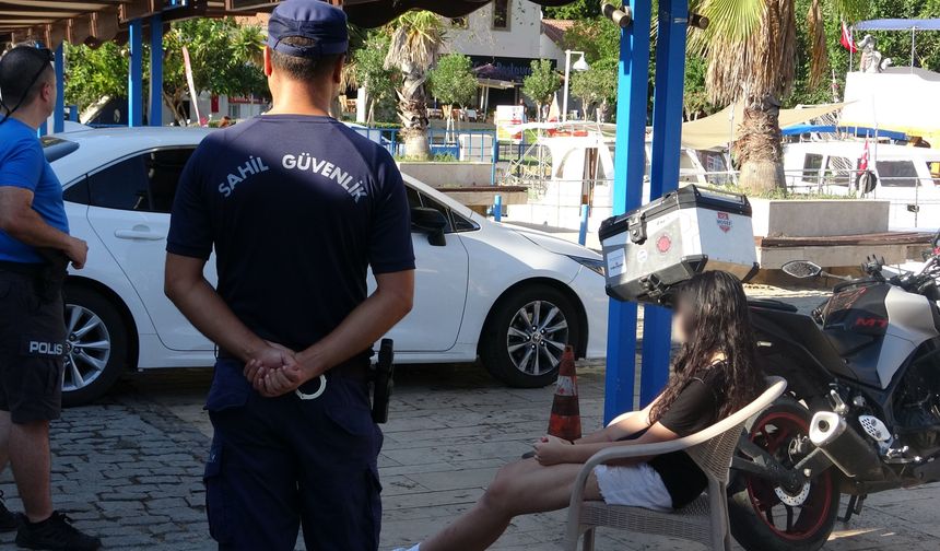 Denizde mahsur kalan 15 yaşındaki kız çocuğu kurtarıldı
