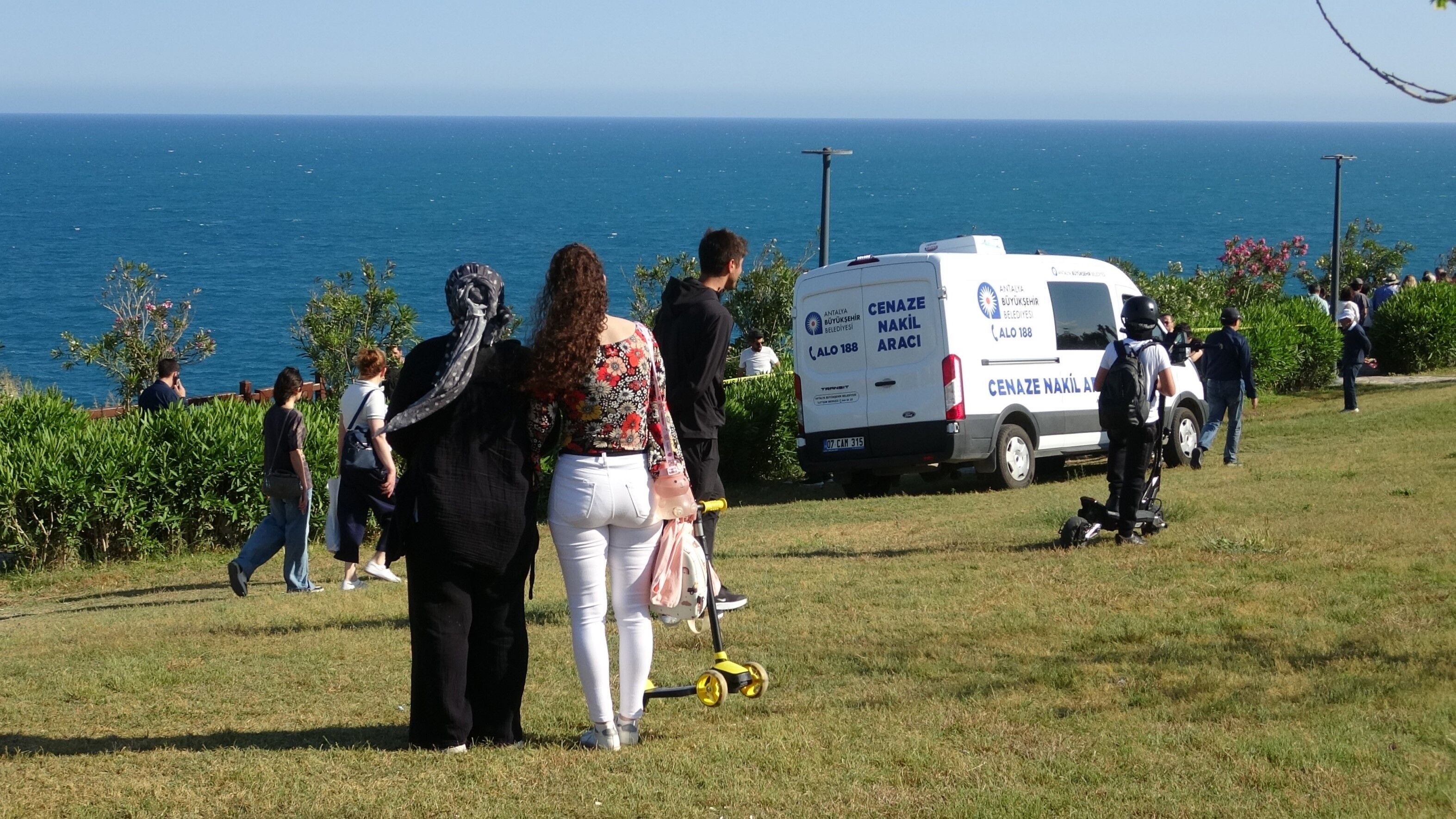 Antalya’da Falezlerden Düşen Şahıs Hayatını Kaybetti