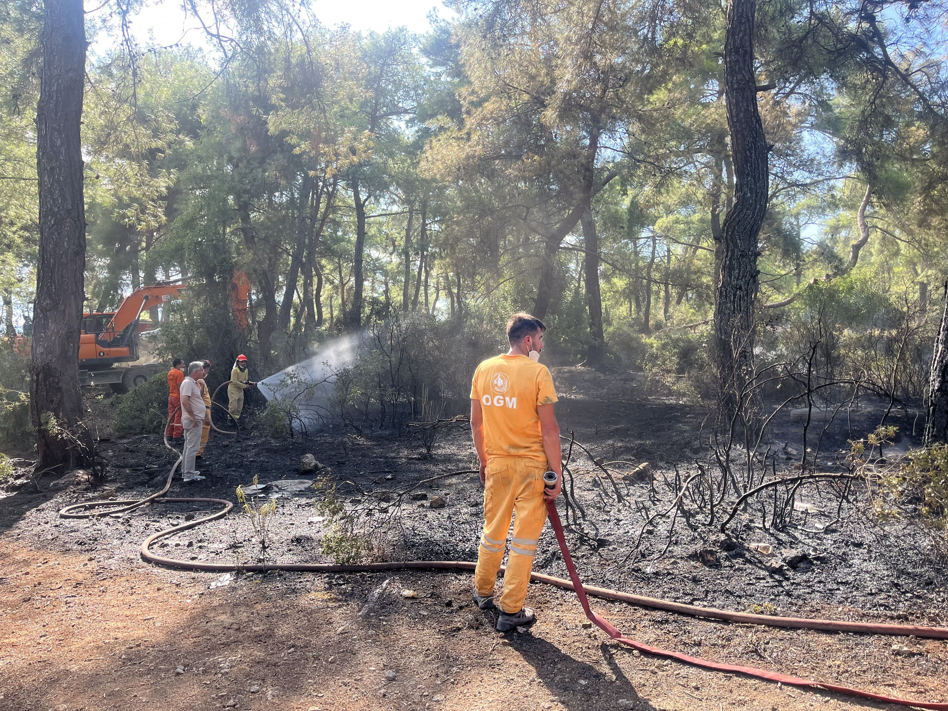 Antalya'da çıkan orman yangın kontrol altına alındı