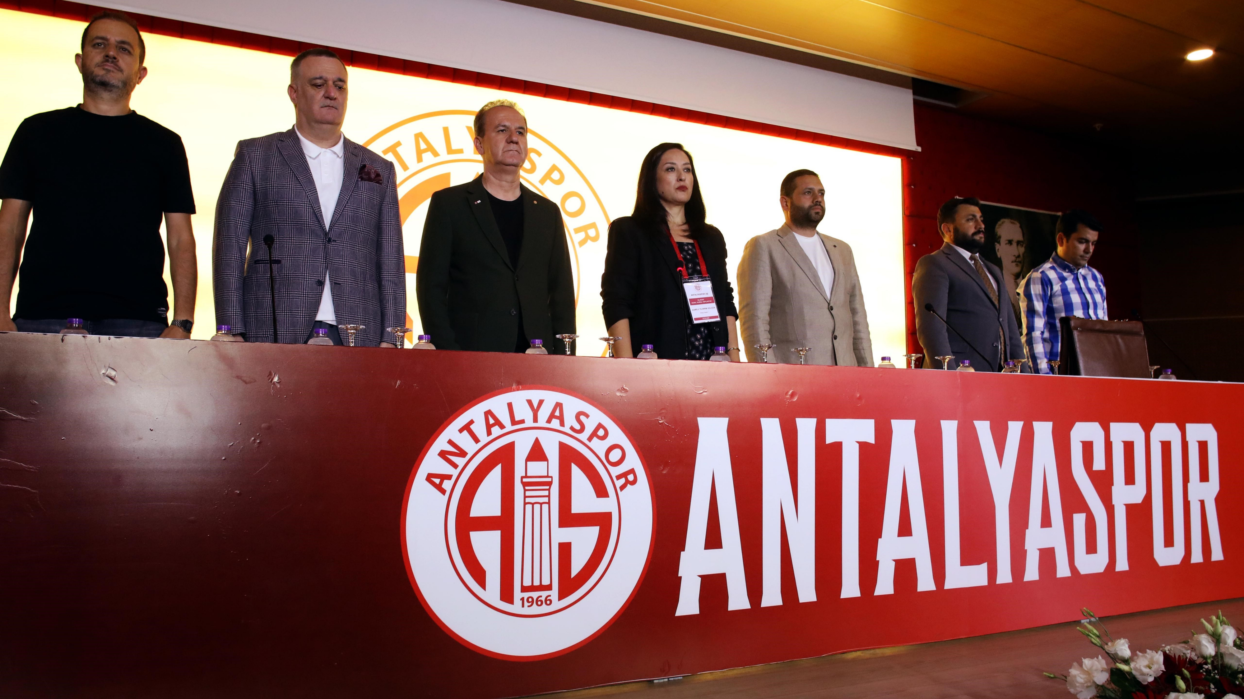 Antalyaspor A.Ş.’de yeni yönetim kurulu göreve geldi